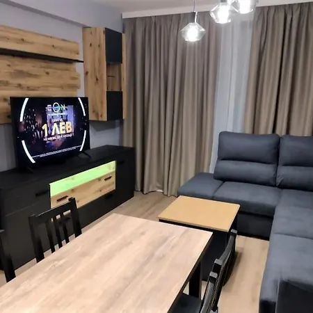 луксозен двустаен апартамент - Azur Apartment *