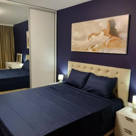 луксозен двустаен апартамент - Azur Apartment